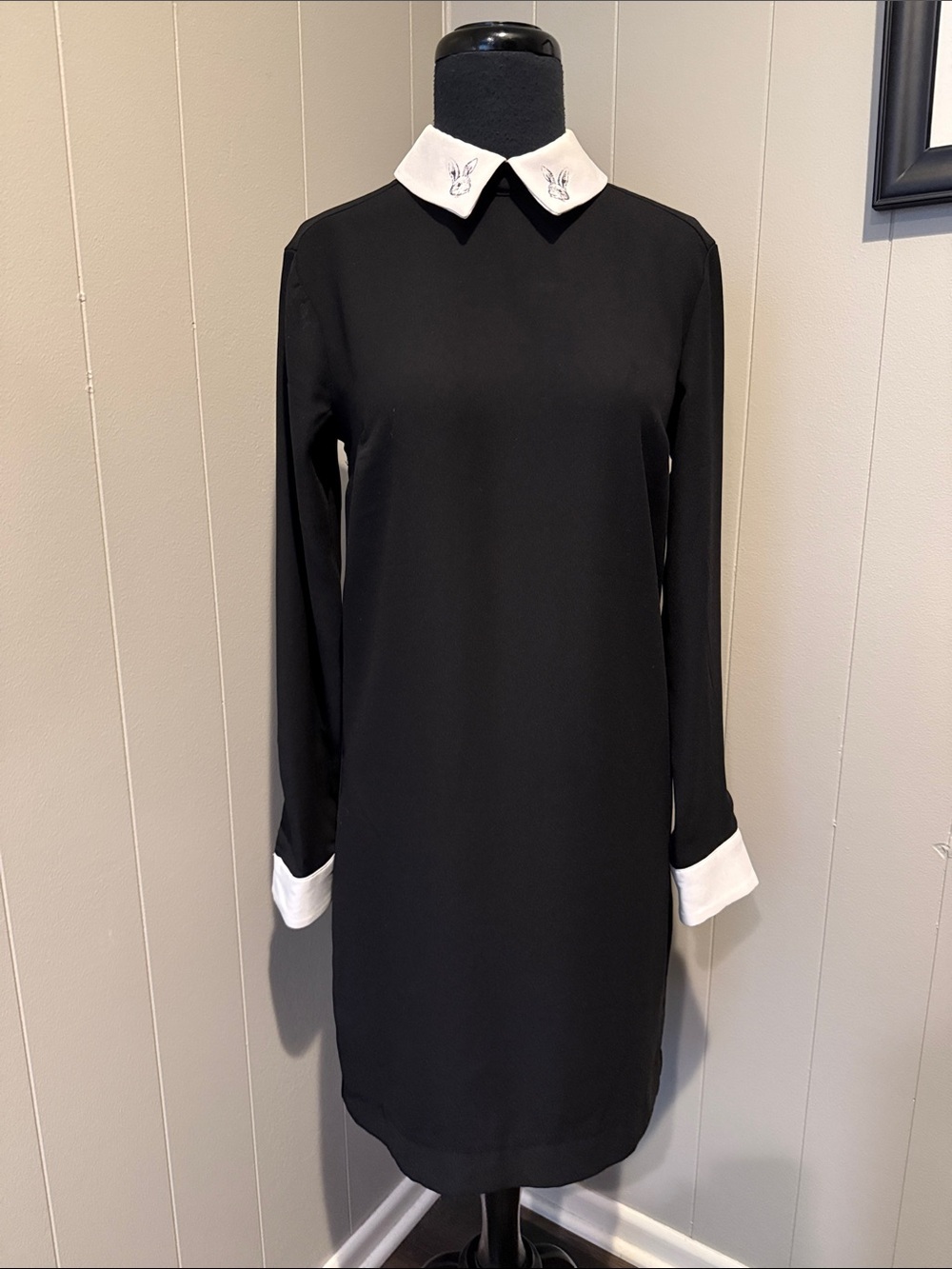 Victoria Beckham for Target Women’s XS Black Long-Sleeve Shift Dress